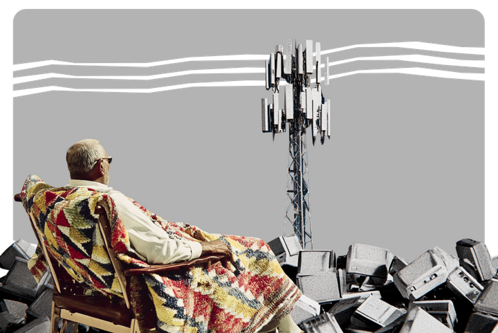 Связь будут отключать по требованию ФСБ, а на технику введут новый налог: главное за 10 ноября