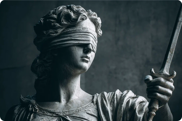 Российских стримера и бывшего киберспортсмена арестовали за оскорбление казахстанок. О чем они шутили в прямом эфире