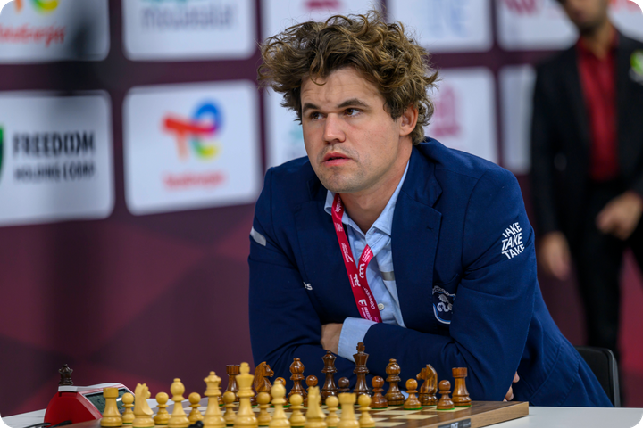 Сильнейший шахматист мира не играет на Турнире претендентов. Где сейчас Магнус Карлсен?